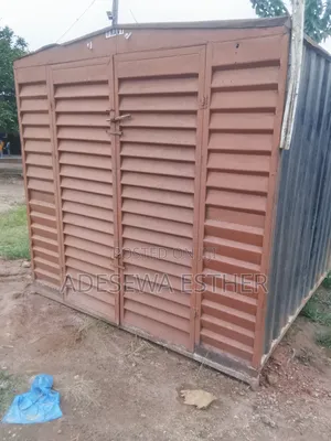 Iron Container