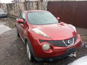 Nissan Juke 2012 Red