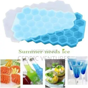 Silicone Flexible Ice Cube Maker With Lid Cover