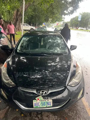 Hyundai Elantra 2013 Black