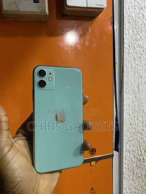 Apple iPhone 11 128 GB Green