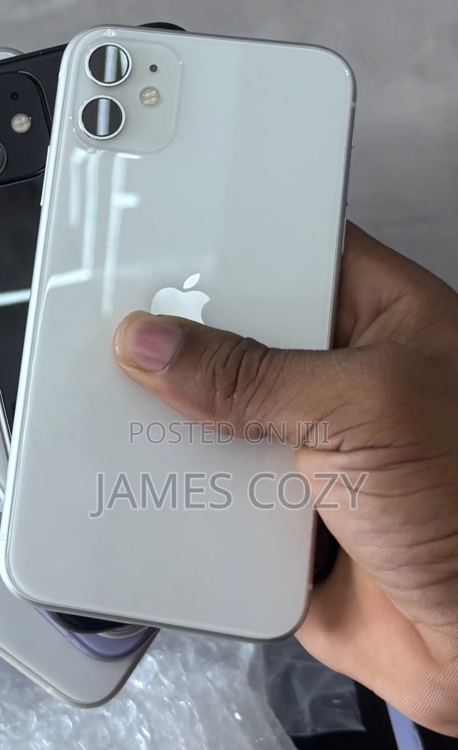 Apple iPhone 11 64 GB White