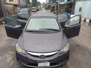 Honda Civic 2010 Gray