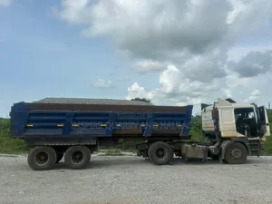 Direct Supply 3/4 30 Tons Granite Chippings