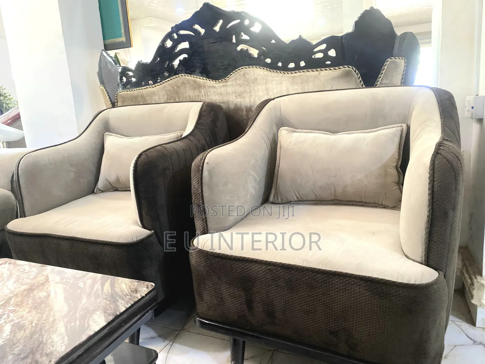Down-Based Tufti, 7 Seater Parlour Sofa.