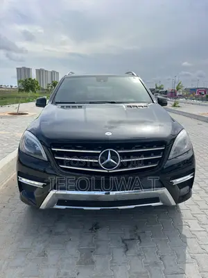 Mercedes-Benz M Class ML550 4MATIC 4dr SUV AWD (4.7L 8cyl Turbo 7A)