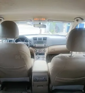 Toyota Highlander 2009 Gold