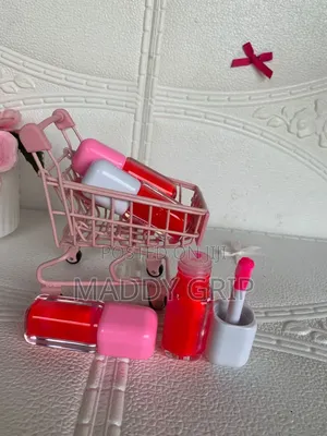 Pink Lipgloss