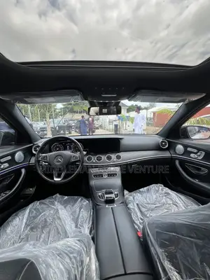 Mercedes-Benz E400 2018 White
