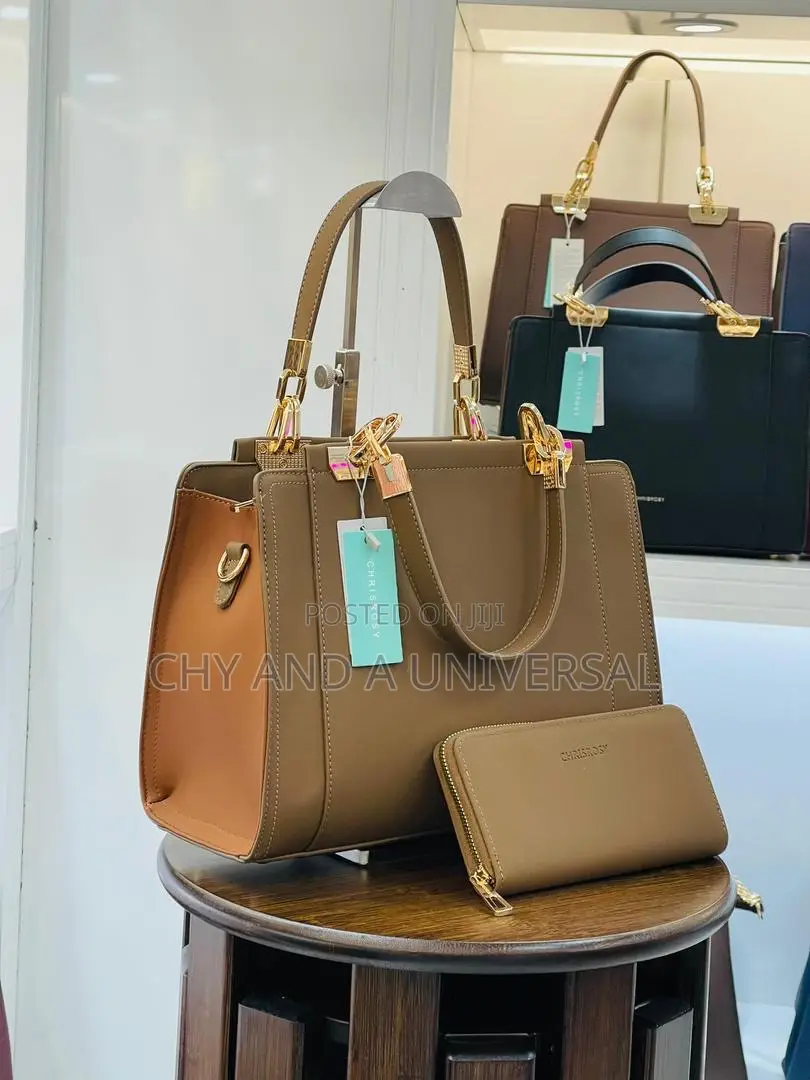 Chrisrosy Handbag With Purse
