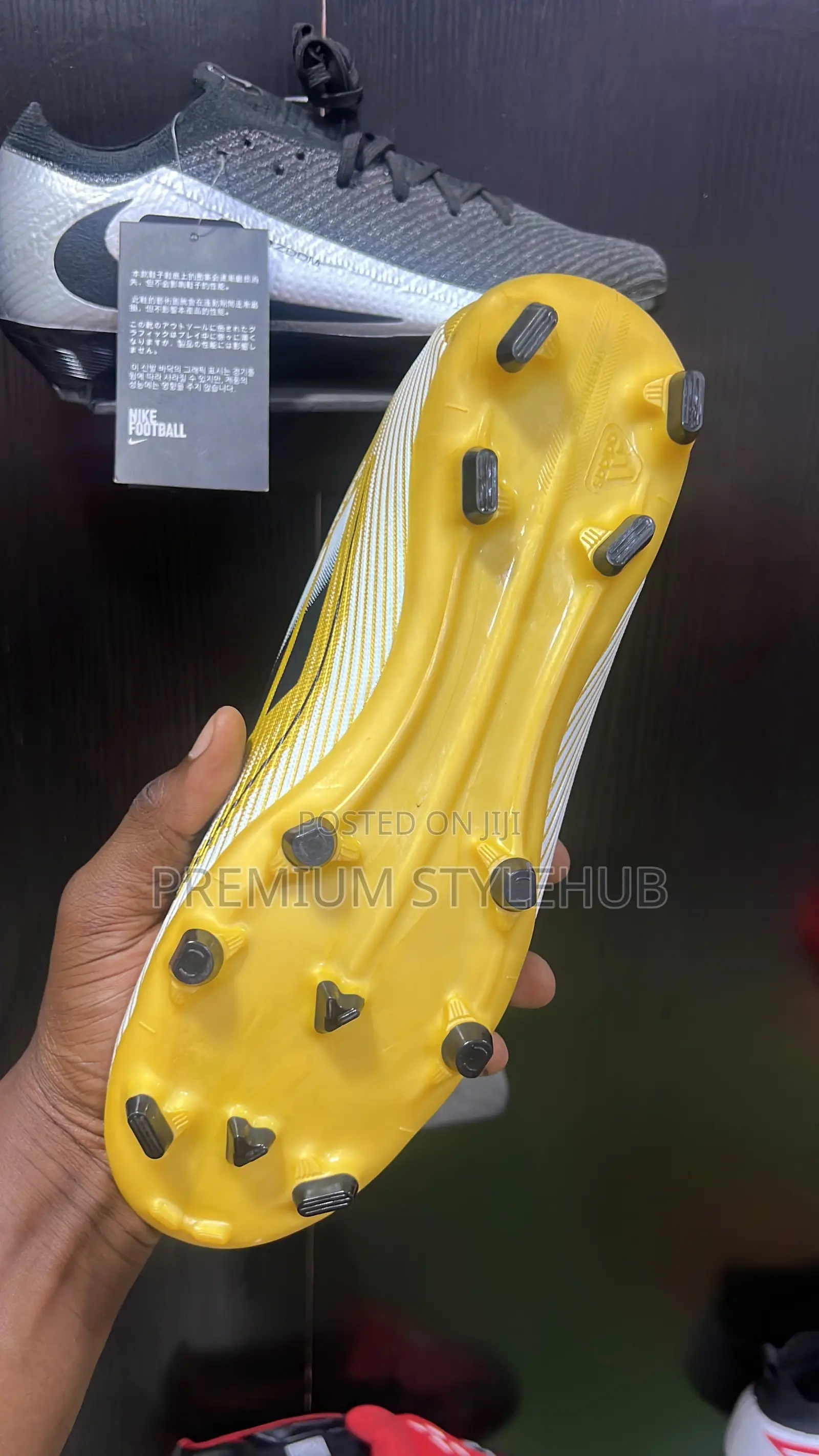 F:50 Solid Football Cleats