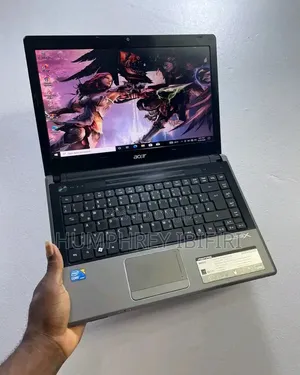 Laptop Acer Aspire 4820T 8GB Intel Core i5 HDD 320GB