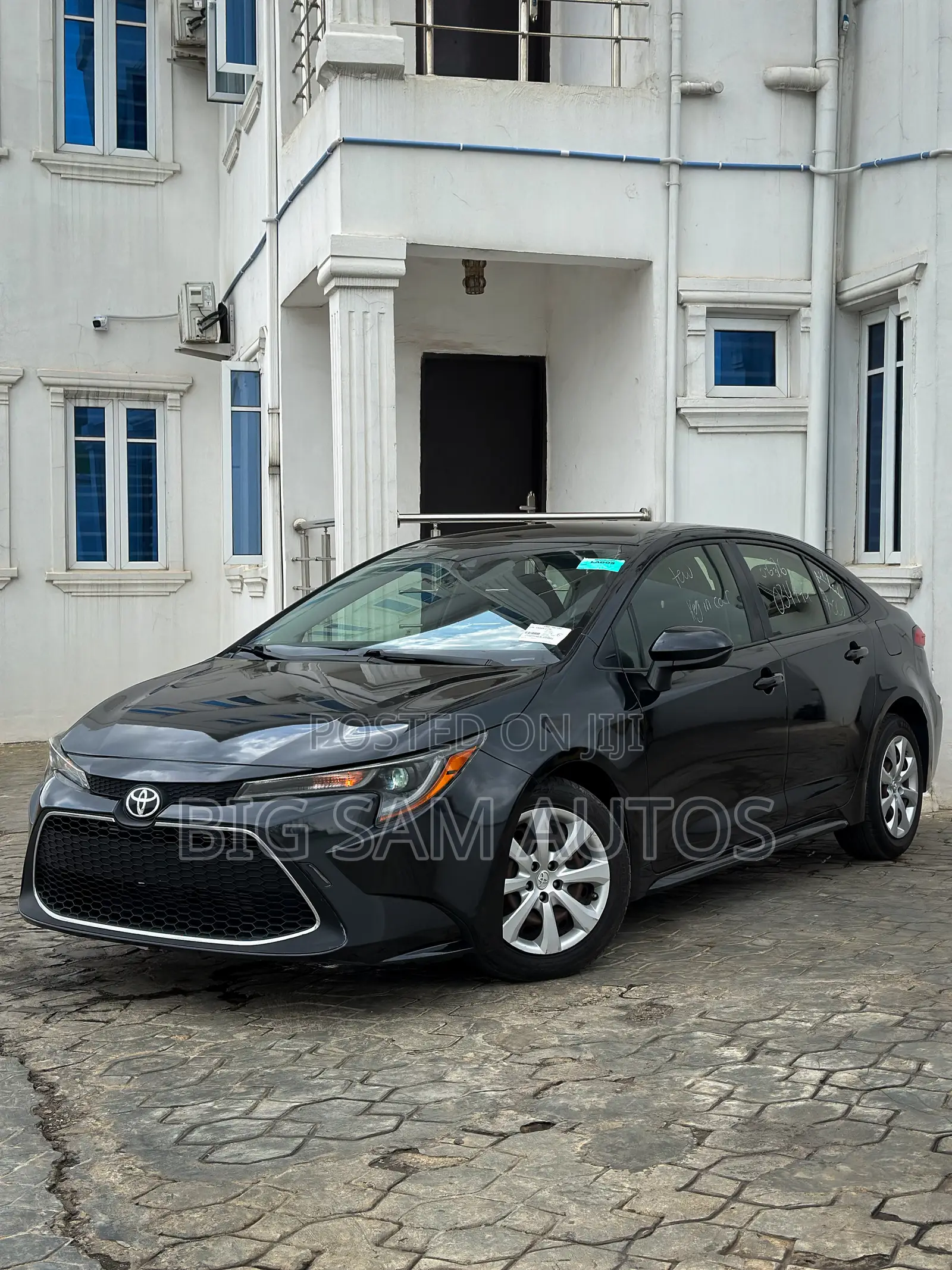 Toyota Corolla L 2020 Black