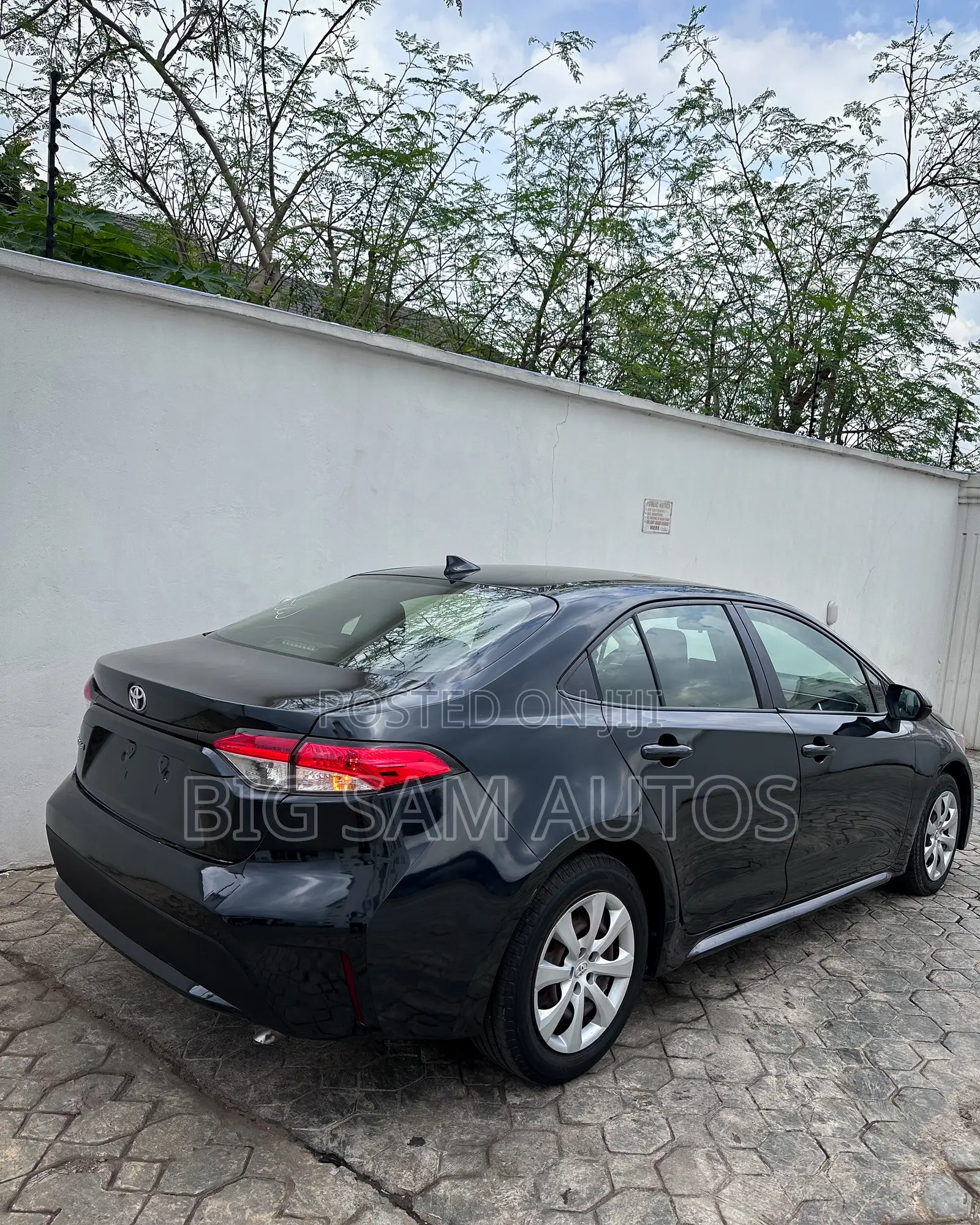 Toyota Corolla L 2020 Black
