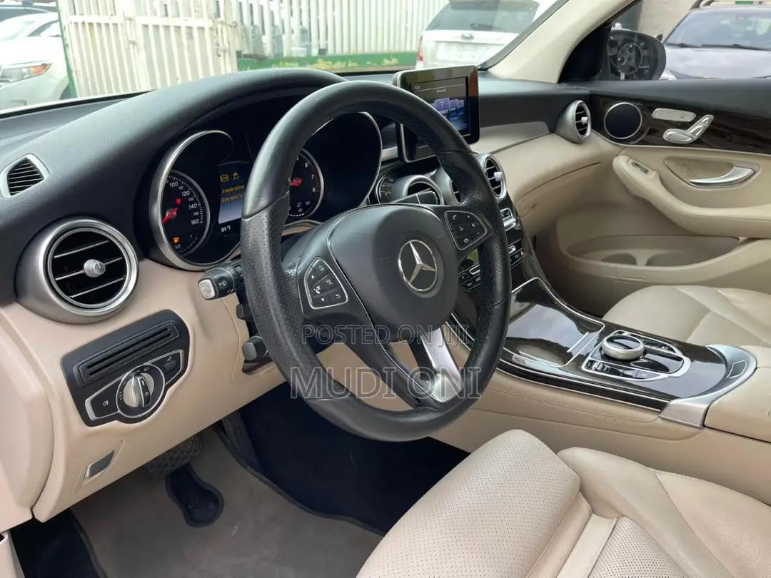 Mercedes-Benz GLC-Class 2017 White