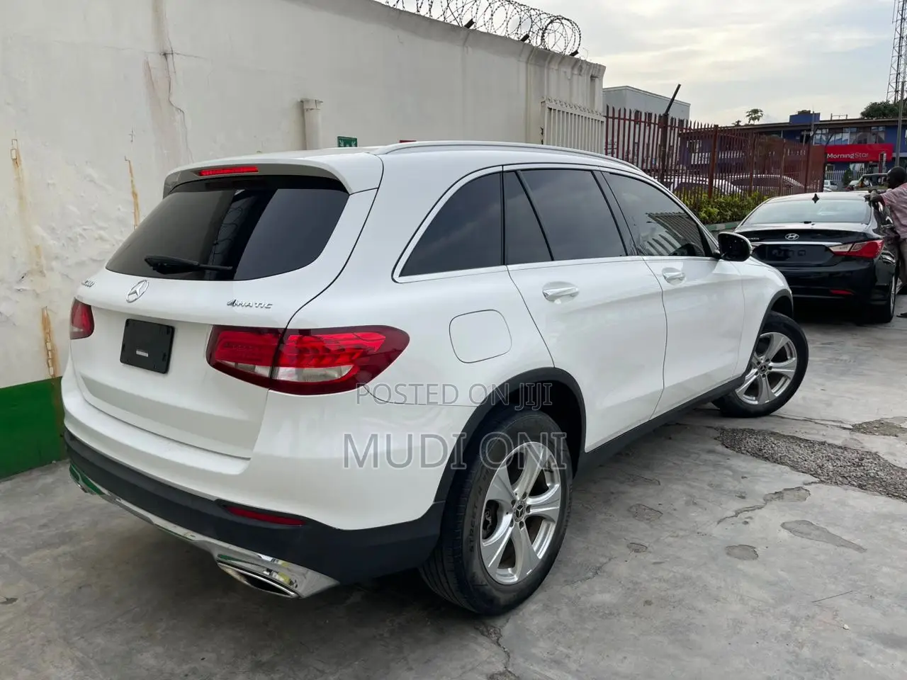 Mercedes-Benz GLC-Class 2017 White