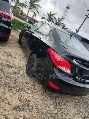 Hyundai Accent 2013 Black