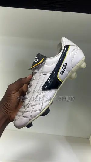 Nasuno Solid Football Cleats
