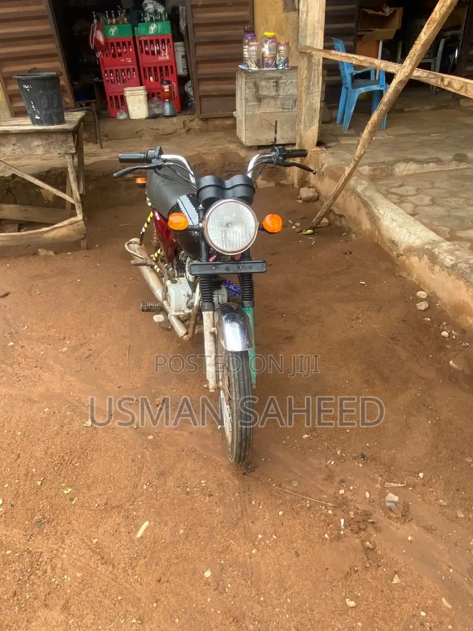 Bajaj Boxer 2025 Red