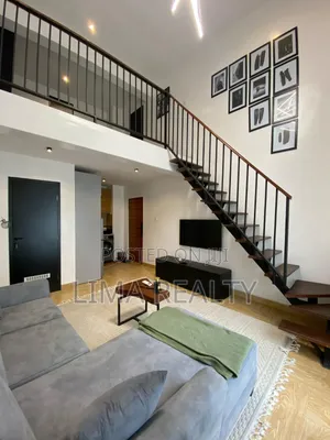 Loft 1 Bed Yaba