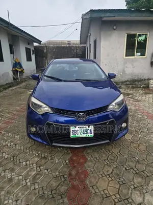 Toyota Corolla 2014 Blue