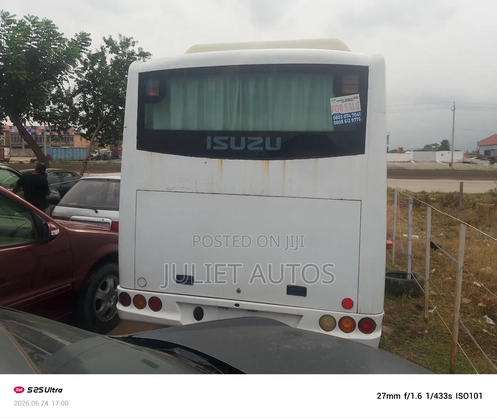 Isuzu Executive Bus 2019 White