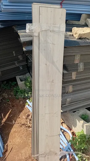 SPC and Ruber Tiles Installer
