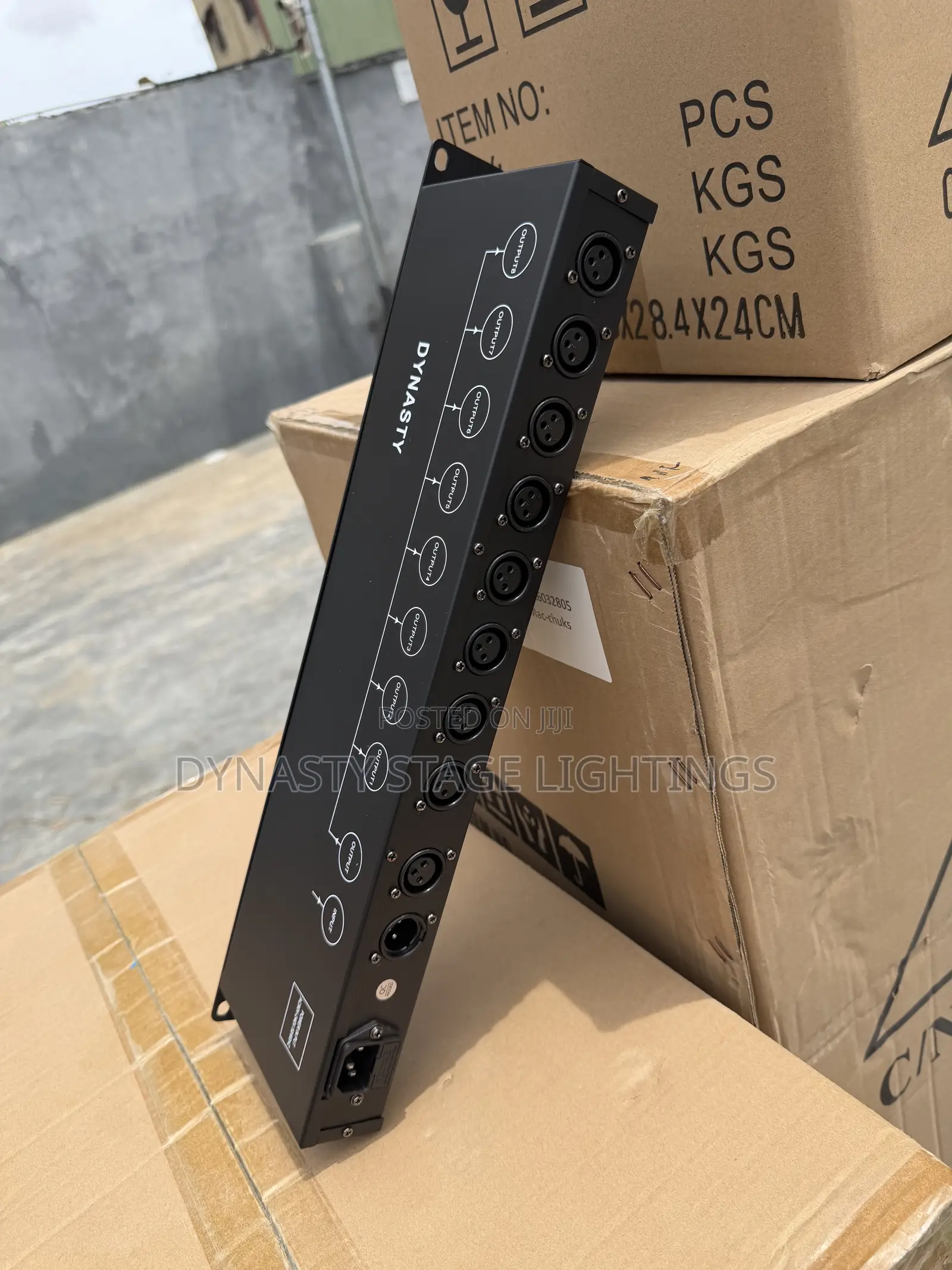 8 Channel Splitter