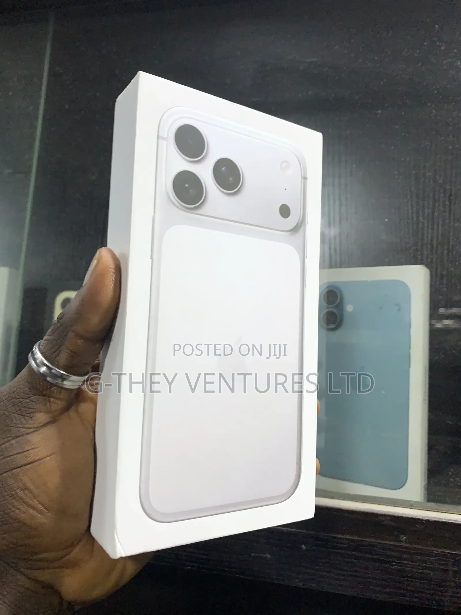 New Apple iPhone 17 Pro Max 256 GB Silver