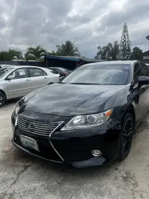Lexus ES 2014 Black