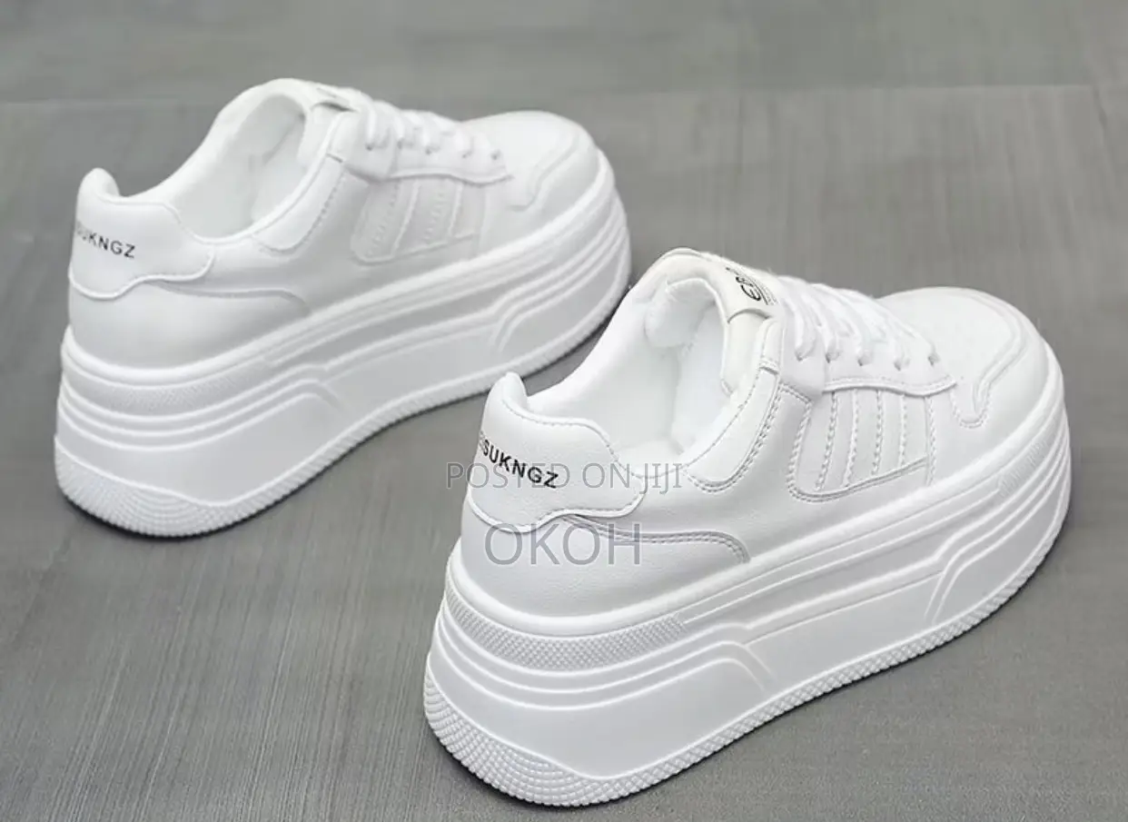 Solid Sneakers