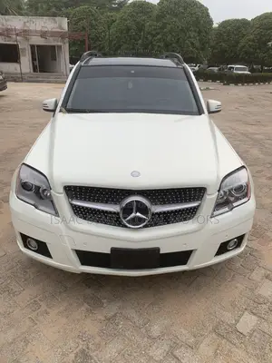 Mercedes-Benz GLK-Class 350 4MATIC 2012 White