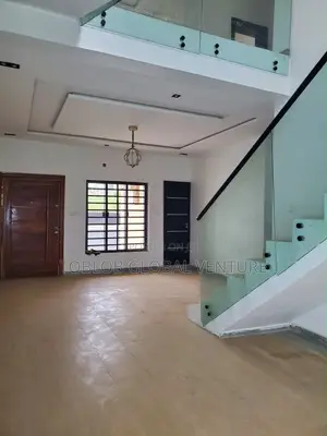 4bdrm Duplex in Carlton Gate Estate, Akobo for rent