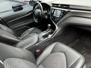 Toyota Camry 2018 Red