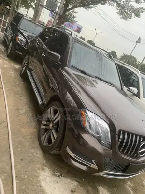 Mercedes-Benz GLK-Class 350 4MATIC 2014 Gold