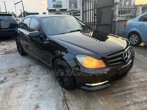 Mercedes-Benz C350 C 350 4MATIC AWD 2013 Black