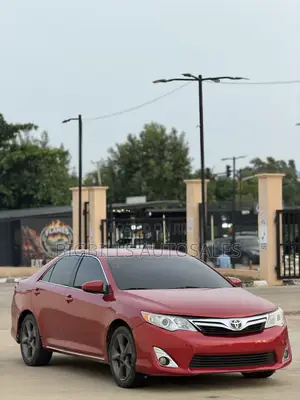 Toyota Camry 2013 Red