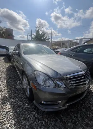 Mercedes-Benz E350 2013 Gray