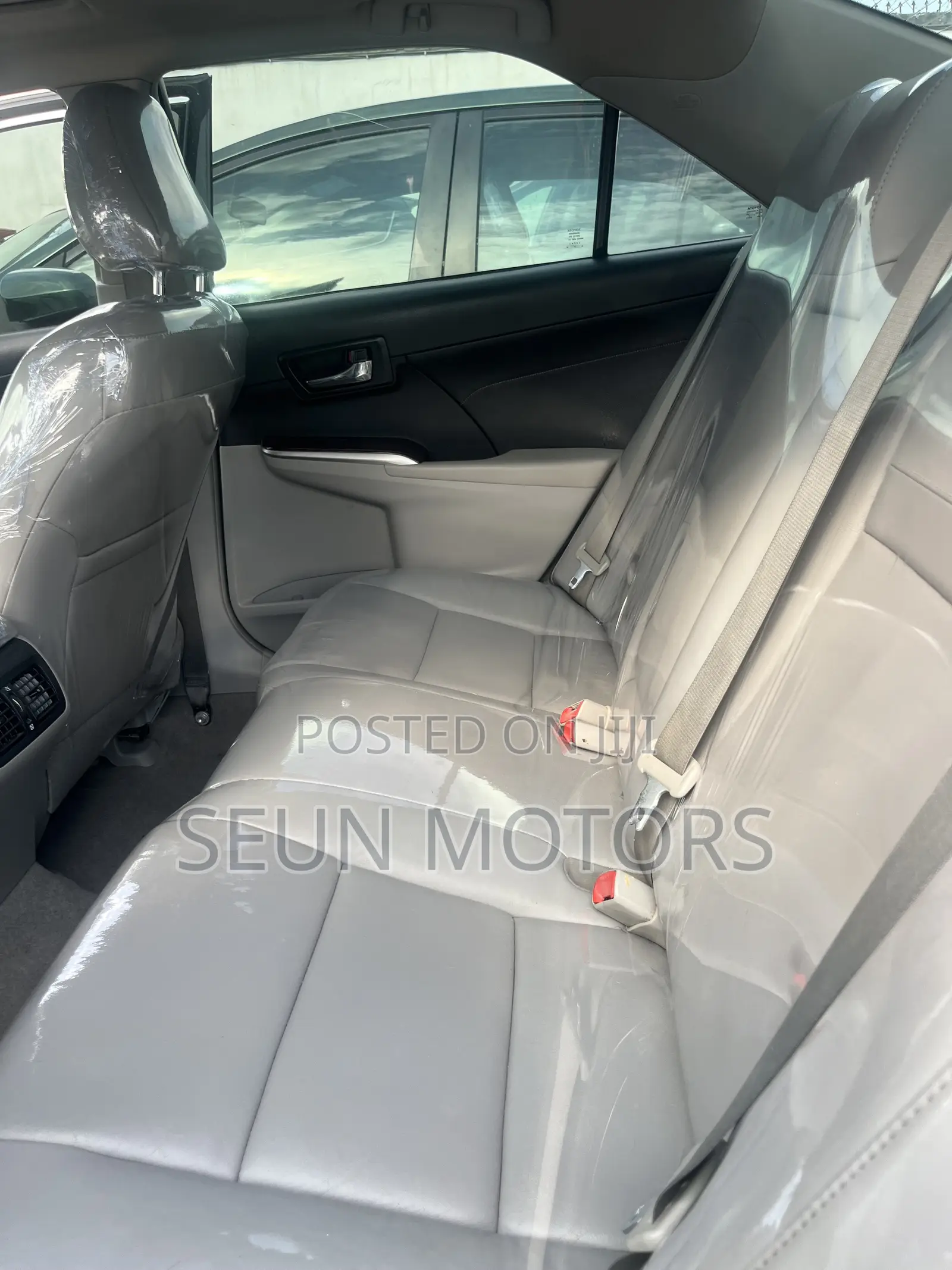 Toyota Camry 2014 Silver