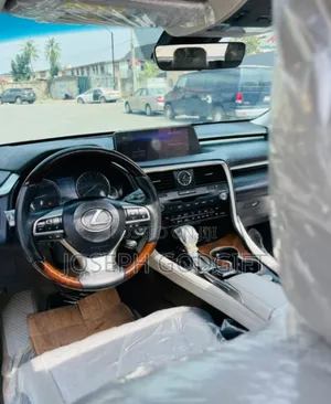 Lexus RX 2019 White