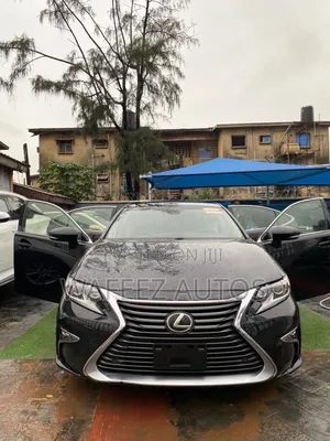 Lexus ES 2017 Black
