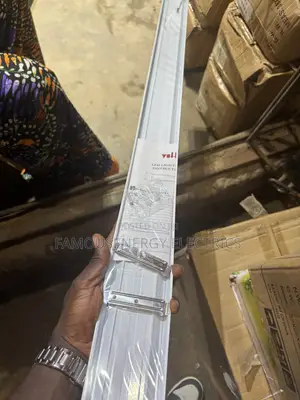 Led Fluorescent Light