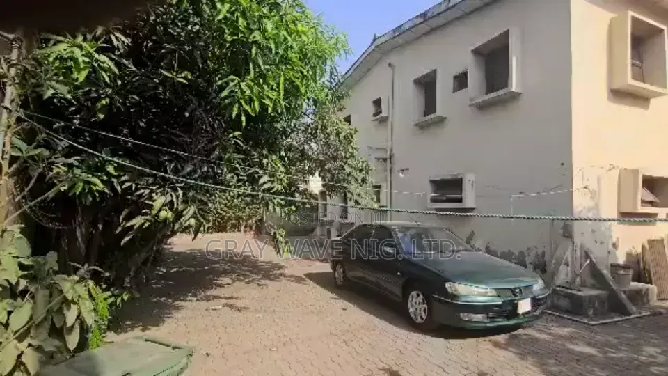 500sqm Residential Plot With Old Structure