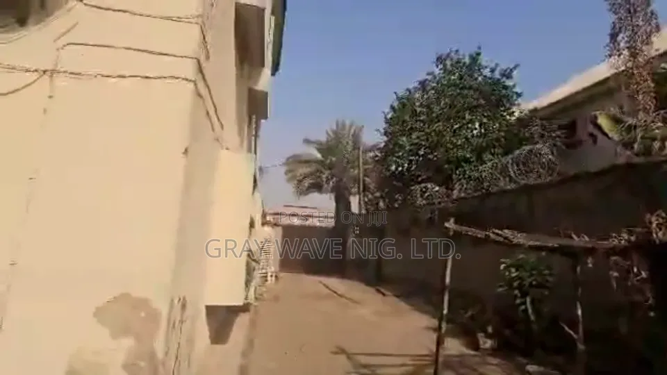 500sqm Residential Plot With Old Structure