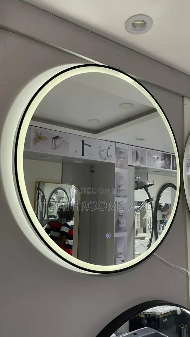 Classic Arc Frame Round Led Mirrors