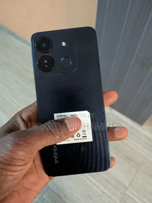 Infinix Smart 7 HD 64 GB Black
