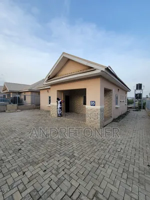 2bdrm Bungalow in Trade Moore Estate, FHA for rent