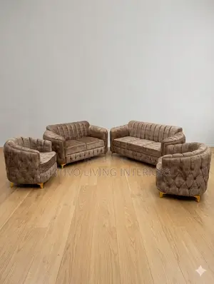 Morden 7 Seater Quality Sofas Plus Free Center Table and Throw Pillows