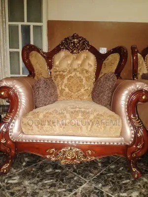 Set of Chair