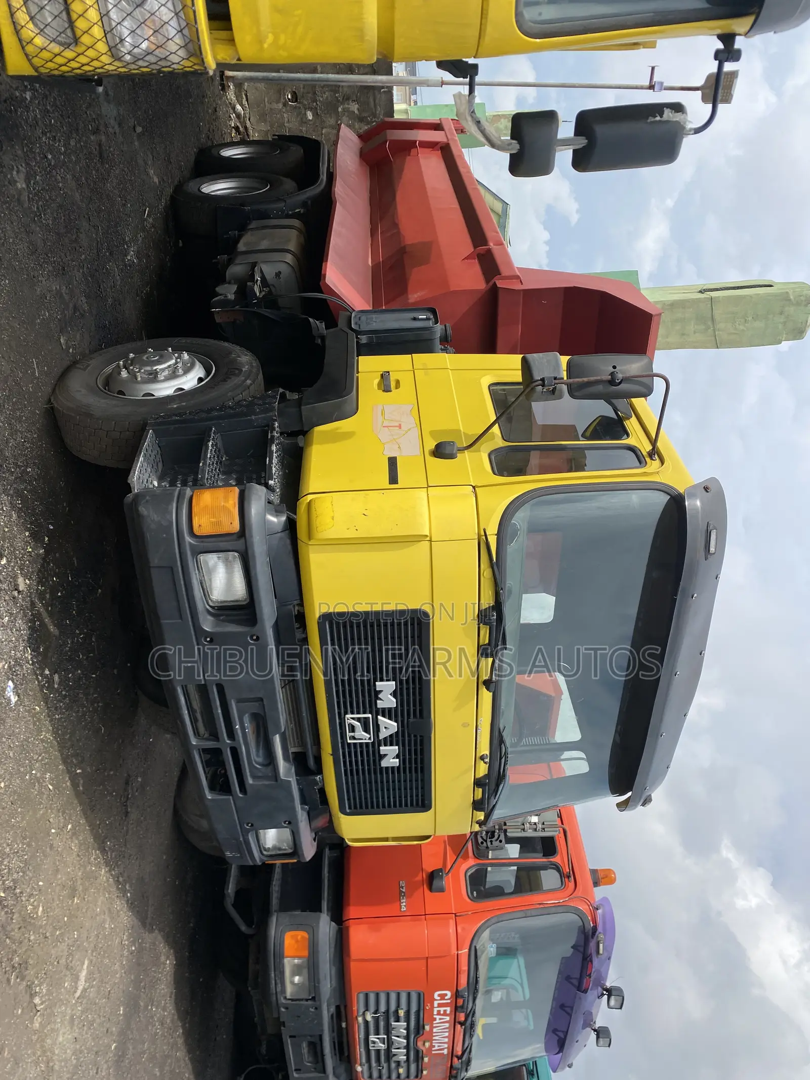 Man Tipper 10-Tyres